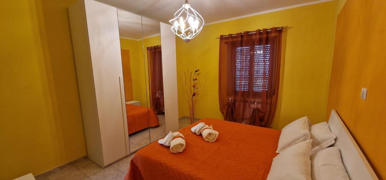 Casa Lory Appartement Pescina Buitenkant foto