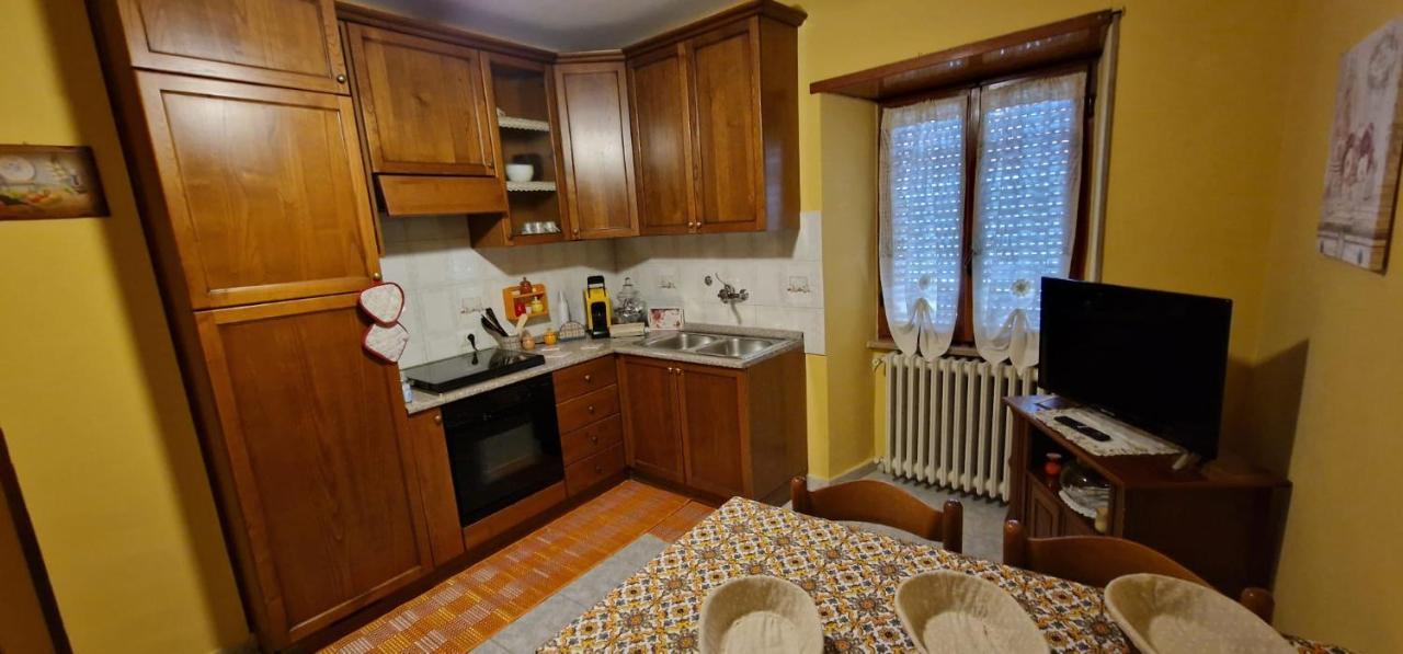 Casa Lory Appartement Pescina Buitenkant foto
