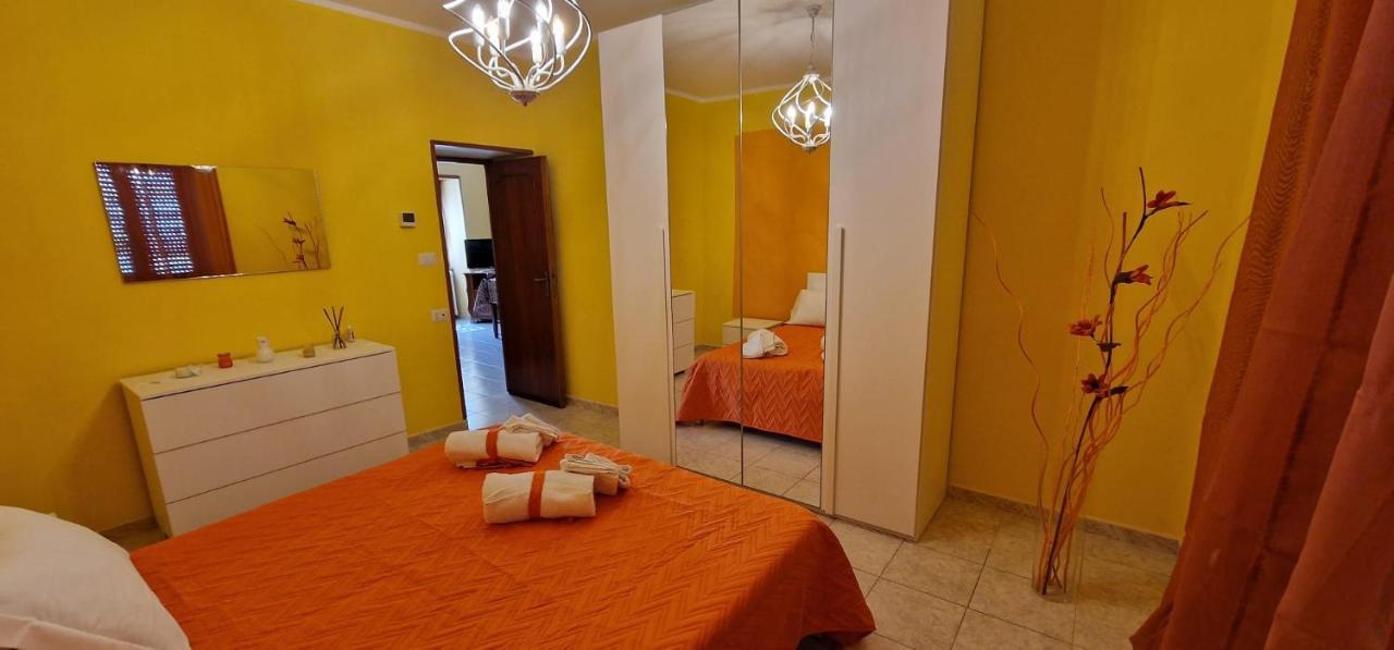 Casa Lory Appartement Pescina Buitenkant foto